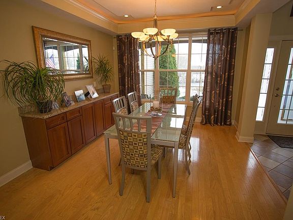 5th image of 3203 Country Club Dr