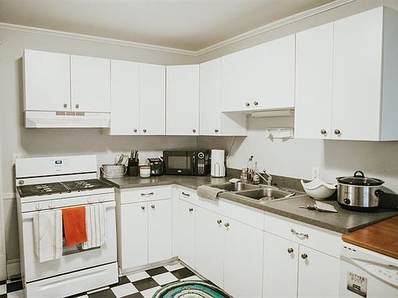 4th image of 2715 Hennepin Ave APT 3