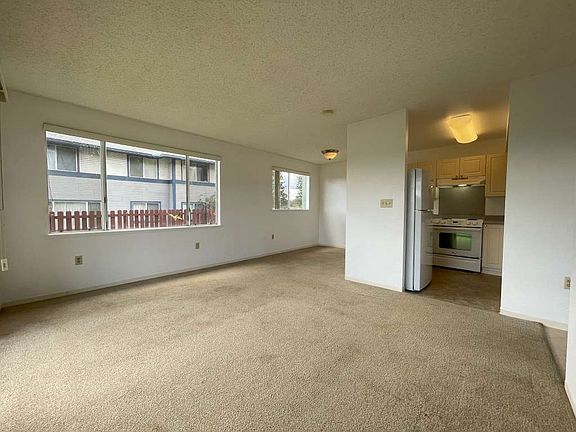 4th image of 95-1054 Kuauli St APT 186