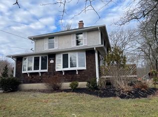 5209 Old Post Rd, Charlestown, RI 02813