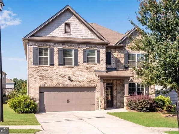 4668 Bogan Meadows Dr, Buford, GA 30519