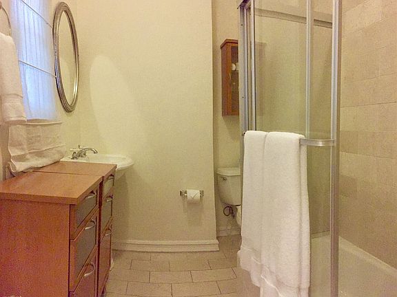 3rd image of 1109 2nd St APT F