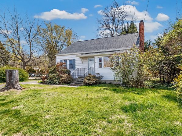 605 New Haven Ave, Milford, CT 06460