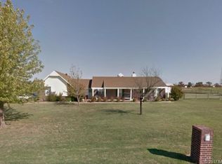 9807 Pond Dr, Sand Springs, OK 74063