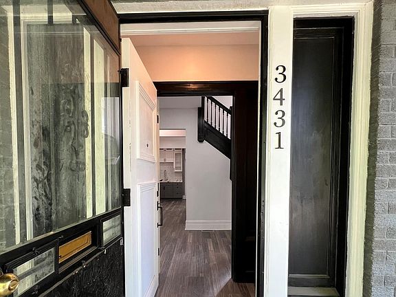 5th image of 3431 Field St