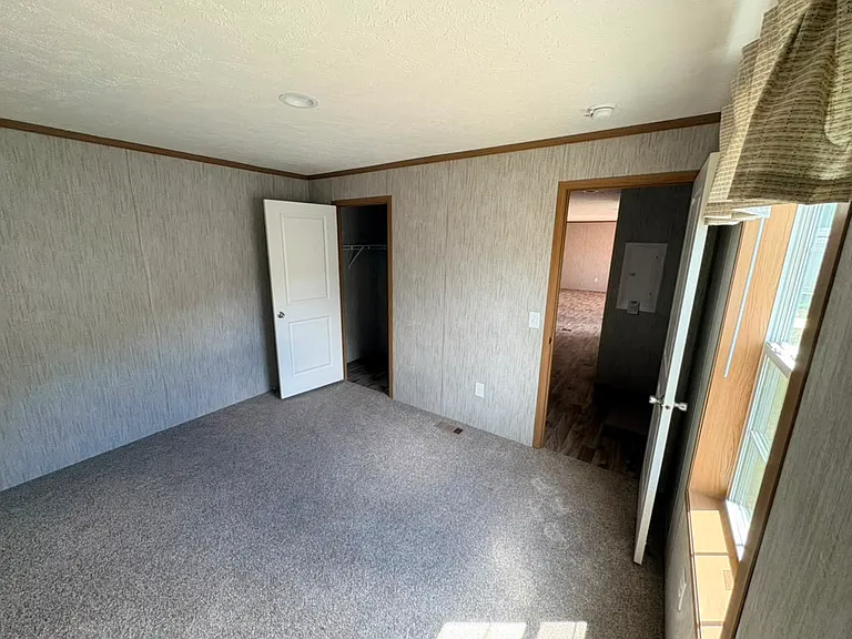 156 Shenango Park Rd #105 — Photo 10