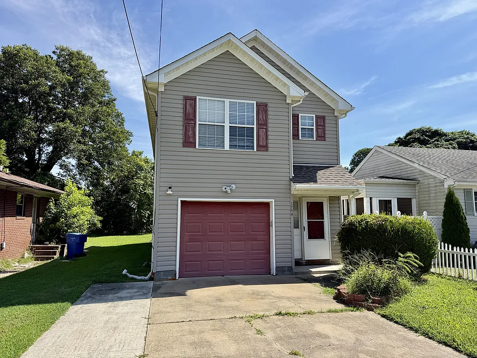 1705 Hoover Ave #1
