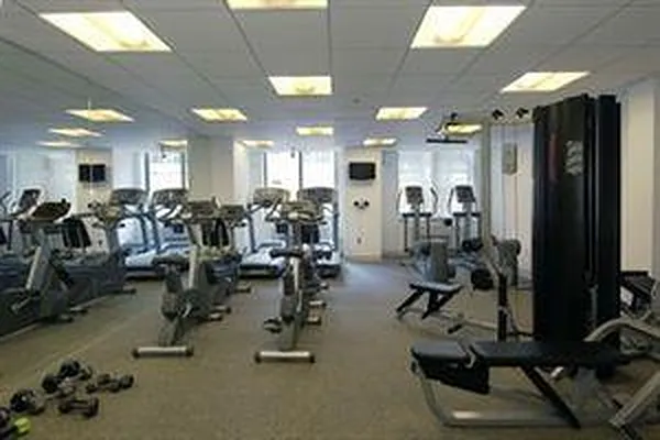 Rented by Douglas Elliman | media 23