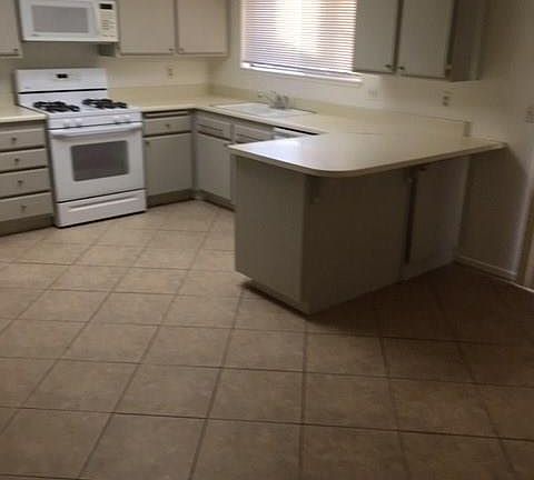 3rd image of 778 Christina Dr