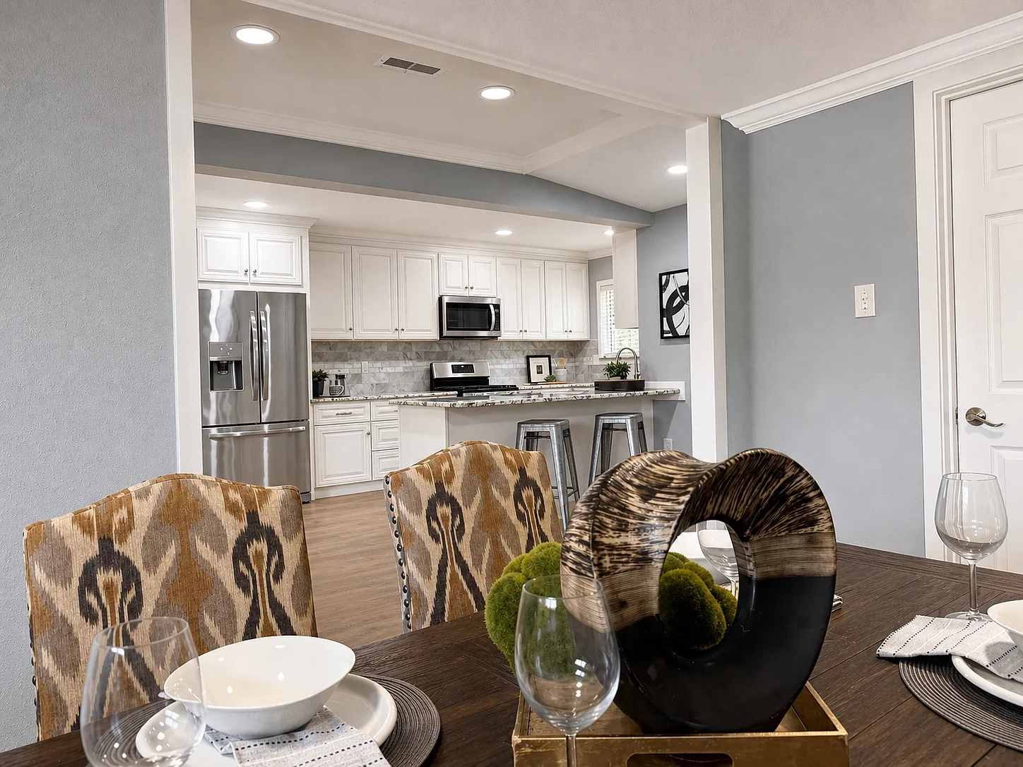 3 bed, 1700 sqft, $2,850 — Photo 4
