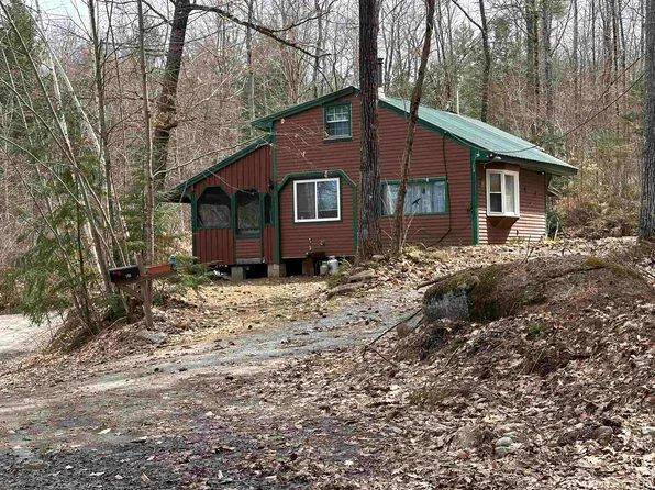 382 Ray Road, Henniker, NH 03242