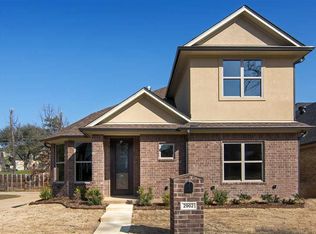 2902 Lismore Ln, Longview, TX 75605