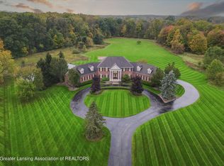 3919 Turnberry Ln, Okemos, MI 48864