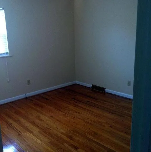1340 Mimosa Dr — Photo 9
