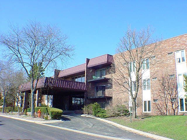Elevator Building