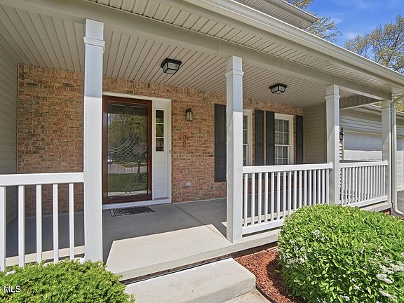 3rd image of 8240 Hidden Forest Dr