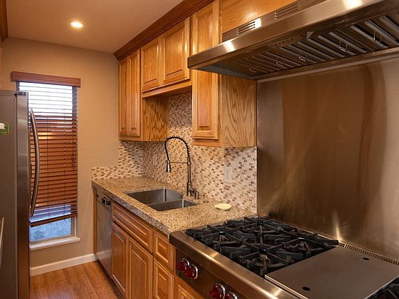 4th image of 805 Tully Rd APT 30