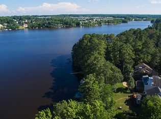 14305 Shelter Cove Rd, Midlothian, VA 23112