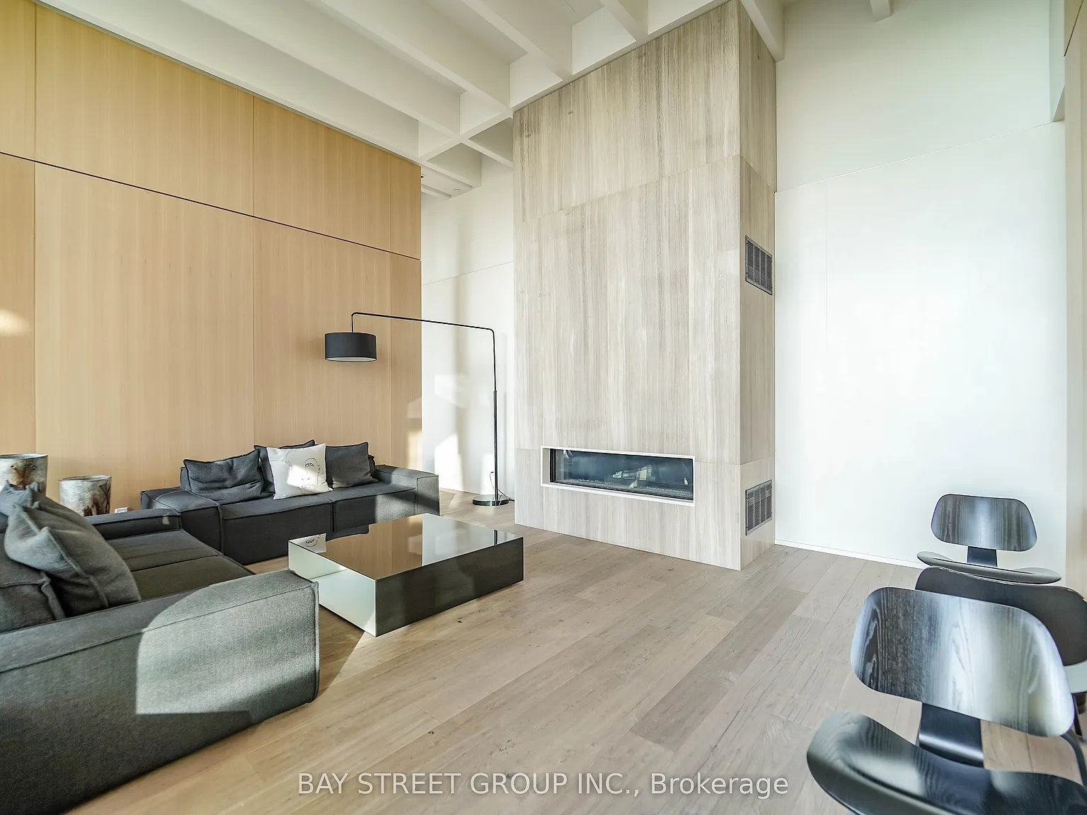 2 bed, $2,700 — Photo 4