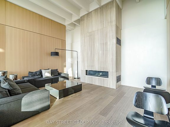 4th image of 5 Soudan Ave #1003