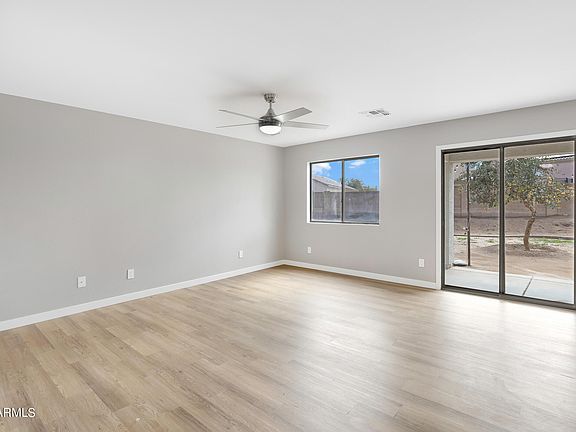 3rd image of 42999 W SAMUEL Drive