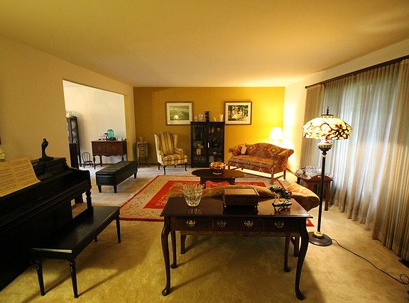 4th image of 3375 Portshire Ct