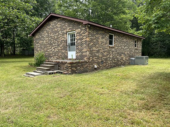 4th image of 532 W Lynn Dr