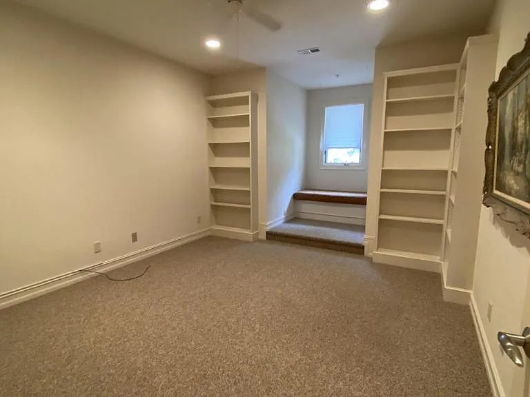 31 Ridgetop Cir #101 — Photo 18