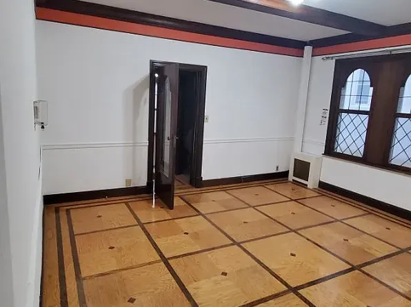 2051 36th St Floor 2, Astoria, NY 11105