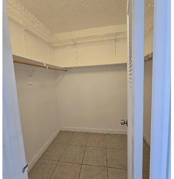 2900 N Palm Aire Dr #405 — Photo 10