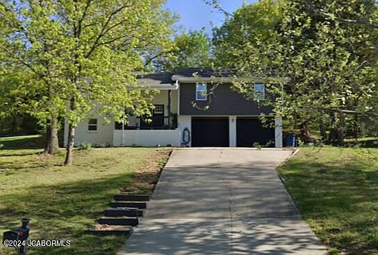 1st image of 4910 Angelia Ave