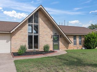 203 Elizabeth Dr, Del Rio, TX 78840