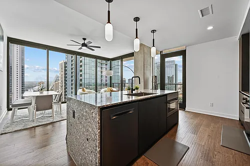 84 East Ave #2701 Photo 1