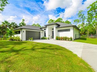 2727 Desoto Blvd S, Naples, FL 34117