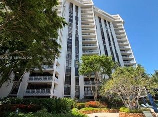 2000 Towerside Ter APT 301, Miami, FL 33138