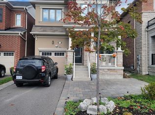 120 Westfield Dr #BASEMENT, Whitby, ON L1P 0G1