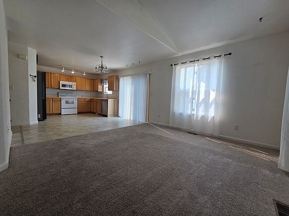 2nd image of 3225 Barbera St