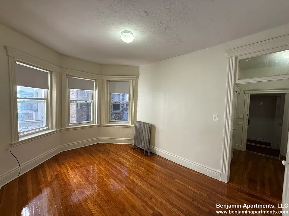 5 Walbridge St #4