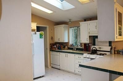 4th image of 273 Forest Dr
