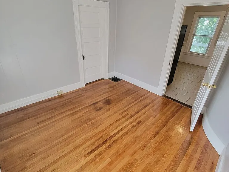 58-60 Arlington St — Photo 4