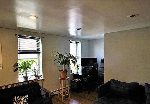 3rd image of 890 Herkimer St #2