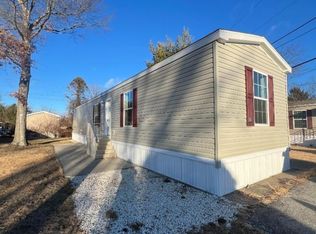 18 Briarwood Ln, Lafayette, NJ 07848