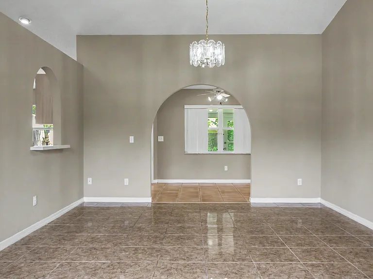 4 Foxhall Ct — Photo 31