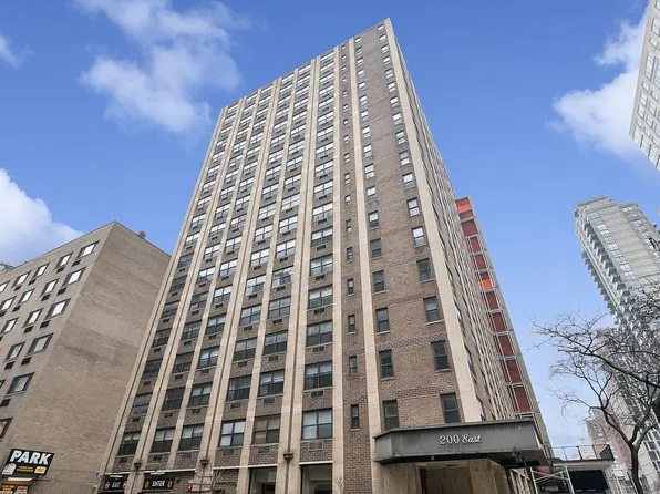 200 E 24th St APT 604, Manhattan, NY 10010
