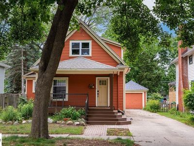 414 S University Ave, Mount Pleasant, MI, 48858