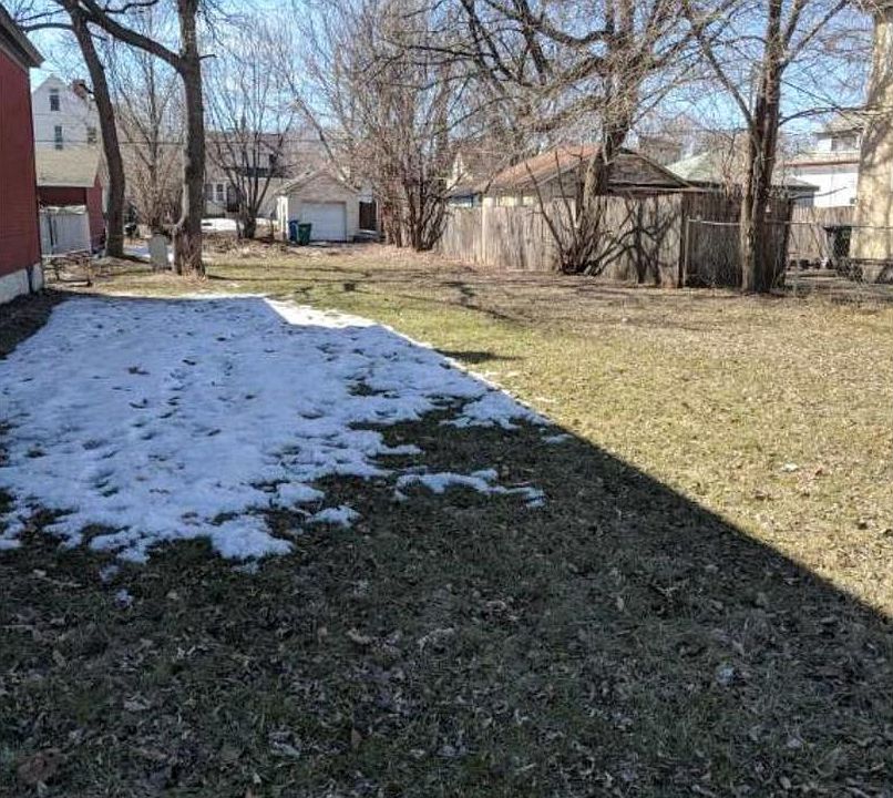1st image of 697 Virginia St