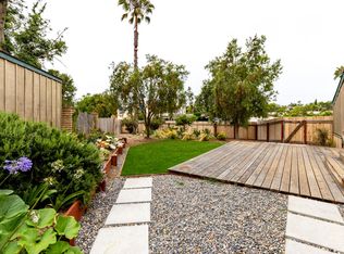 275 Hillcrest Dr APT 105, Encinitas, CA 92024