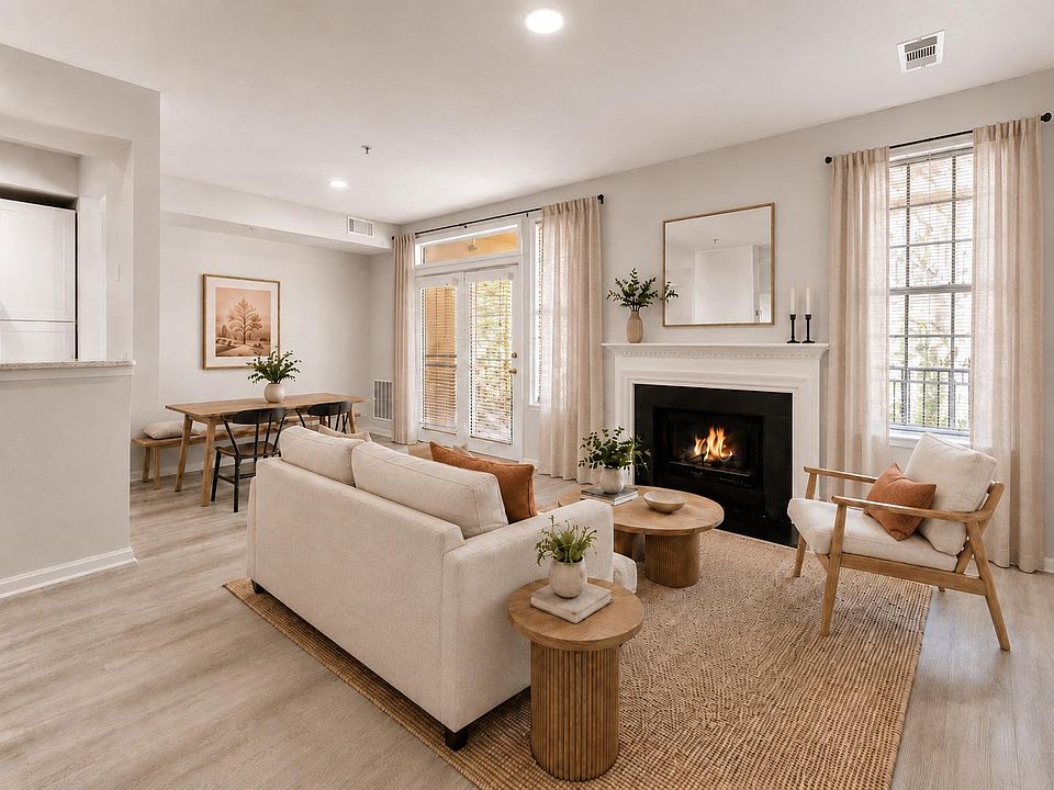1st image of 1318 Garden Wall Cir #213