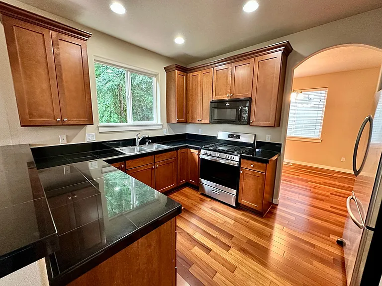 9500 SW Diamond View Way — Photo 4