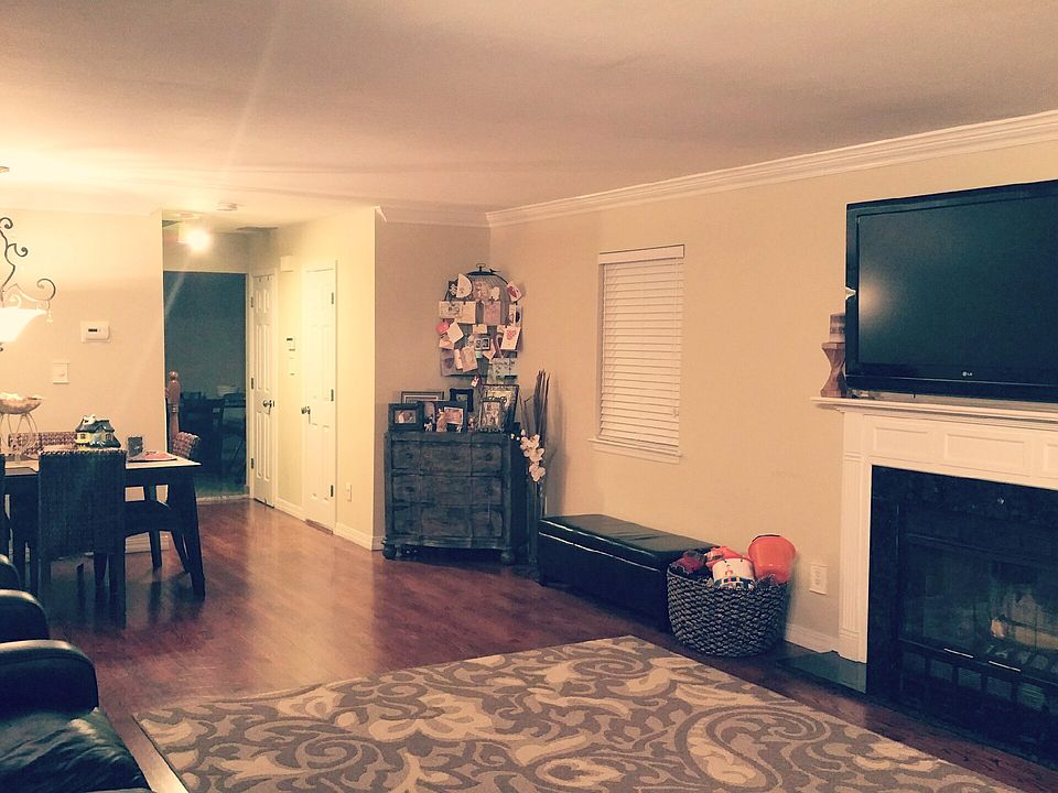 LR/DR w/wood Fireplace